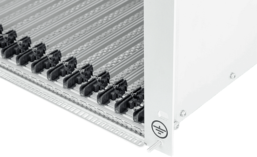 19-дюймовый блочный каркас с ручками