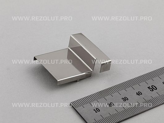 Двухкомпонентные формованные многосекционные экраны