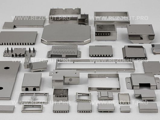 Двухкомпонентные формованные экраны